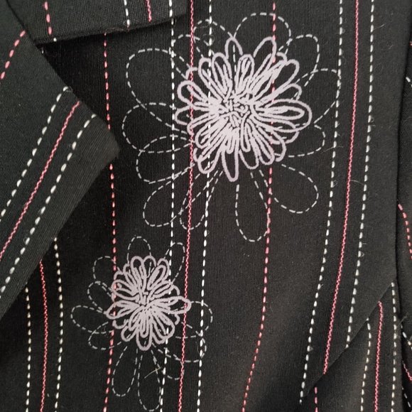 2/$40 Vanity Fair Dress Suit - Picture 5 of 9